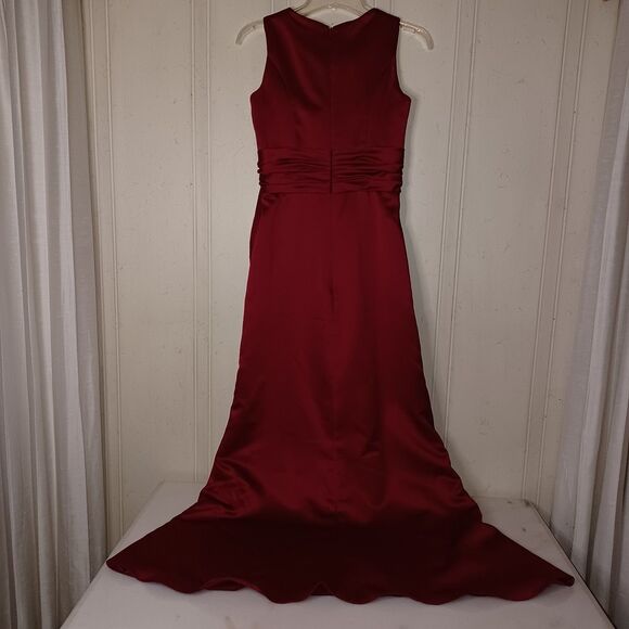 Impression Bridal [8] Formal Gown (2004) - Picture 6 of 10